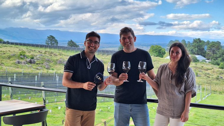 Juana Urbana un restaurant para pasar el día con vistas al Champaquí