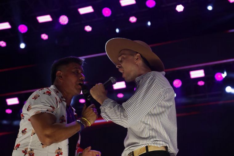 Lleno total en la penúltima noche oficial de Jesús María.