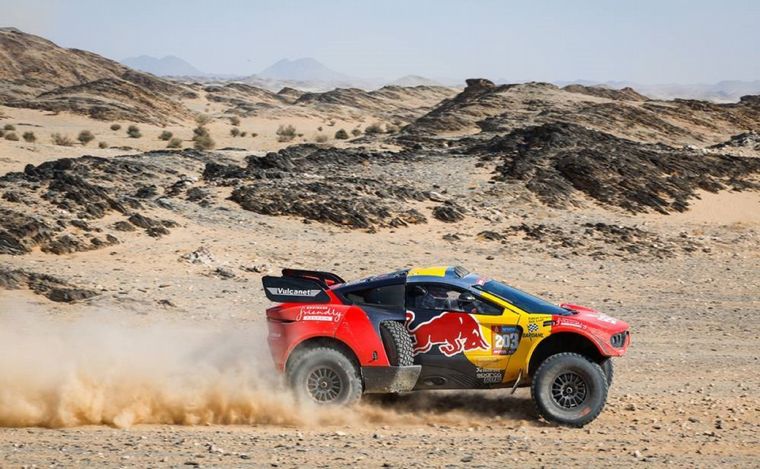 Loeb gana su tercera etapa de 2024 y se acerca a Sainz