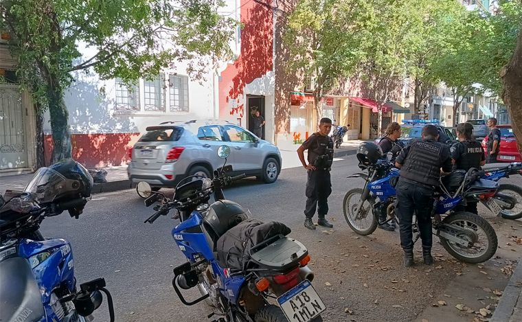 Dos obreros heridos mientras trabajaban en un club del centro de Rosario.