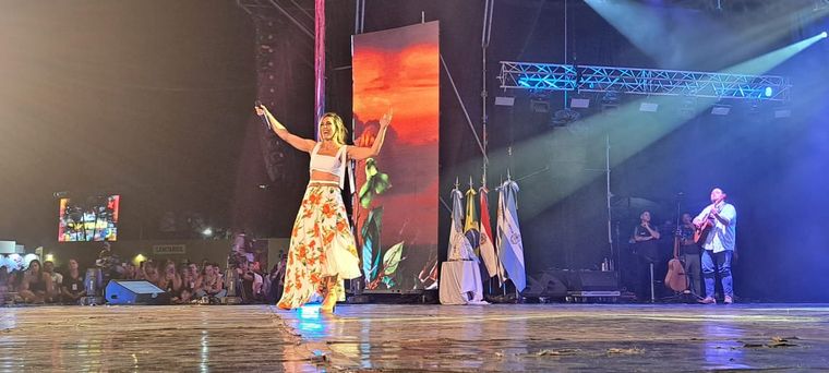 Soledad tuvo una presentación memorable en Corrientes