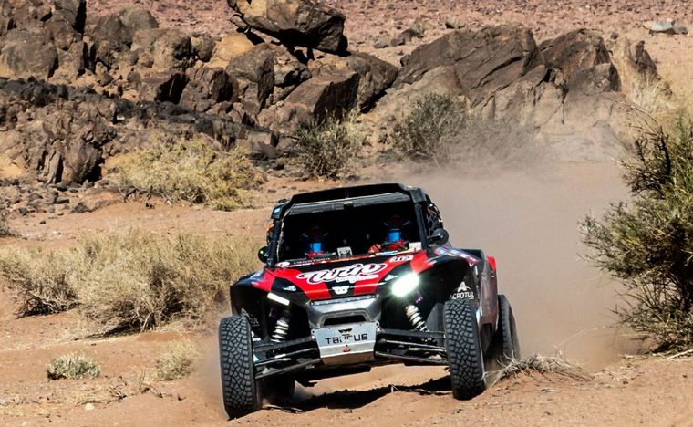 Nico y Vale a fondo, camino a Alula