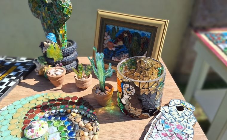 Arte en mosaico en Cuesta Blanca.