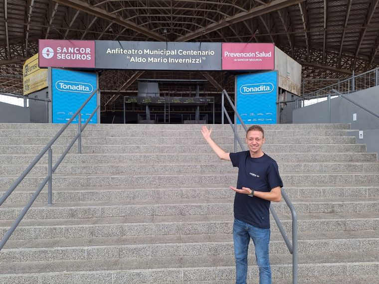 Villa María se prepara para el Festival de Peñas.