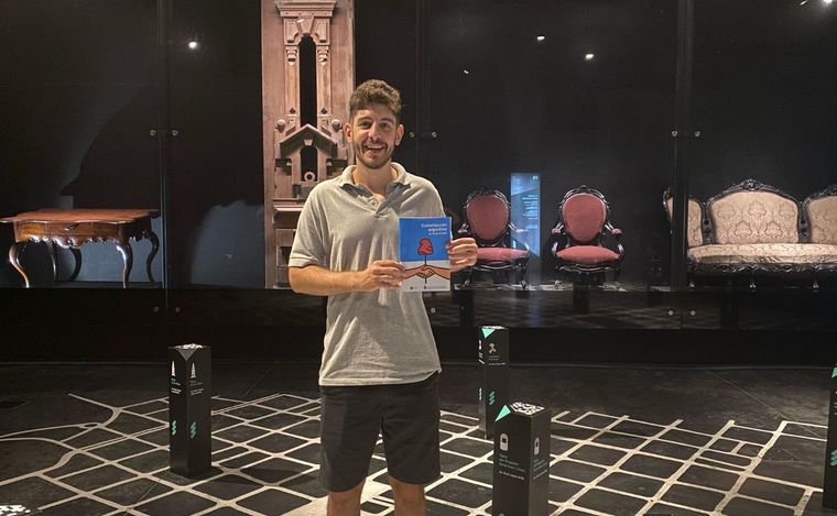 Agustín Dadamio visitó el Museo de la Constitución en Santa Fe.