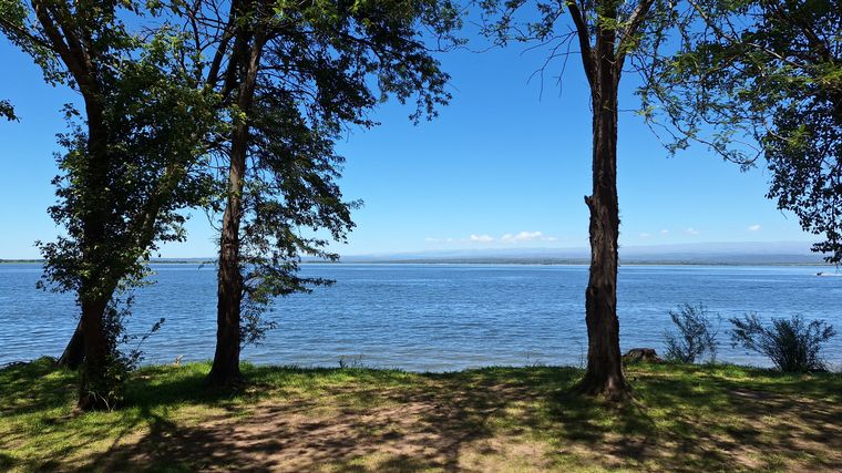 Viva la Radio transmite desde Villa Rumipal.