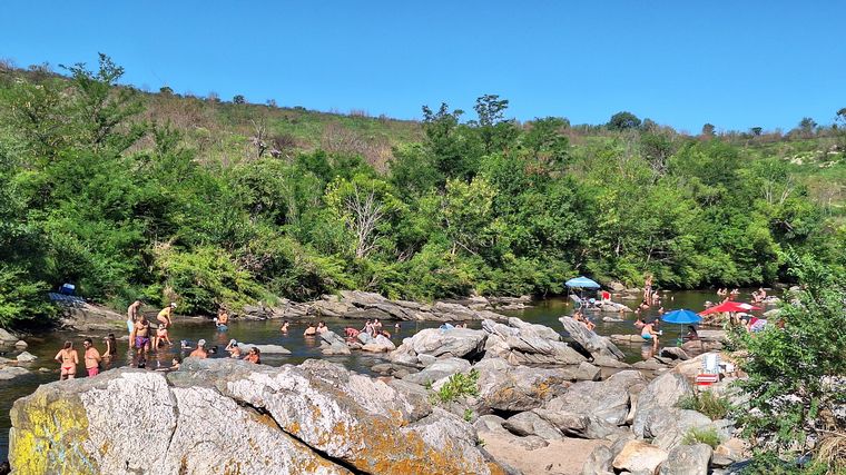 El abuelo de 80 años que todos los años festeja su cumpleaños en Maju Sumaj