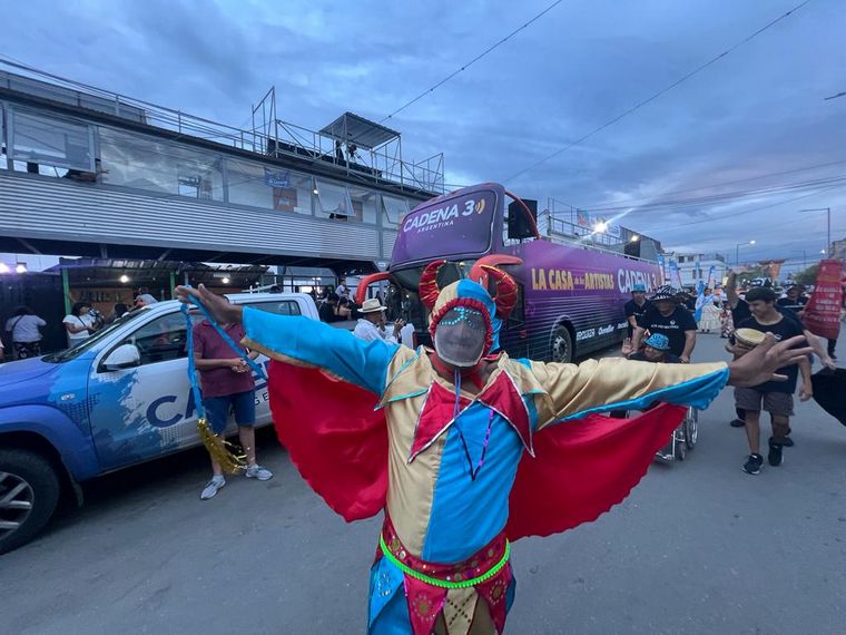 La primera luna coscoína. 