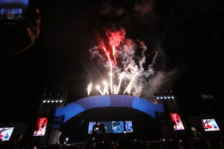 La primera luna coscoína. 