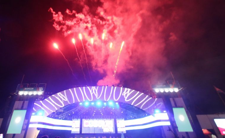 La segunda luna del Festival Nacional de Folklore de Cosquín