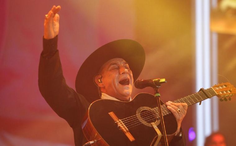 El Chaqueño Palavecino, en la tercera noche de Cosquín.