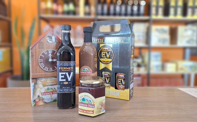 "Estancia Vieja", la fábrica familiar de Tanti que ofrece alfajores sabor fernet.