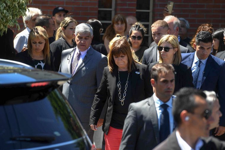 Dolor en el último adiós a Umma, la hija asesinada del custodio de Bullrich