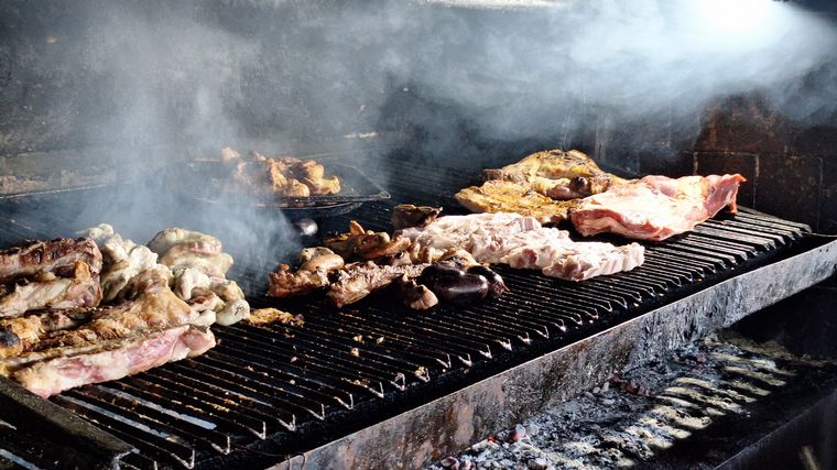 Date el Gusto: un rincón histórico de Cosquín único por su música y gastronomía