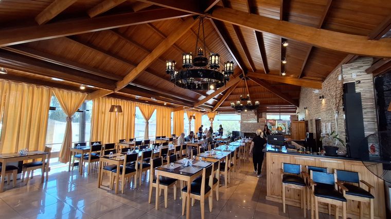 Date el Gusto: un rincón histórico de Cosquín único por su música y gastronomía