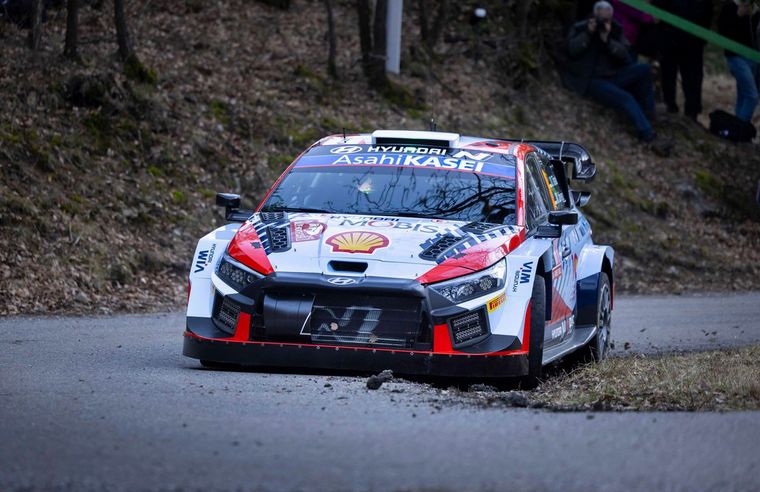 FOTO: Tänak gana el shakedown del Rallye de Montecarlo en su regreso a Hyundai