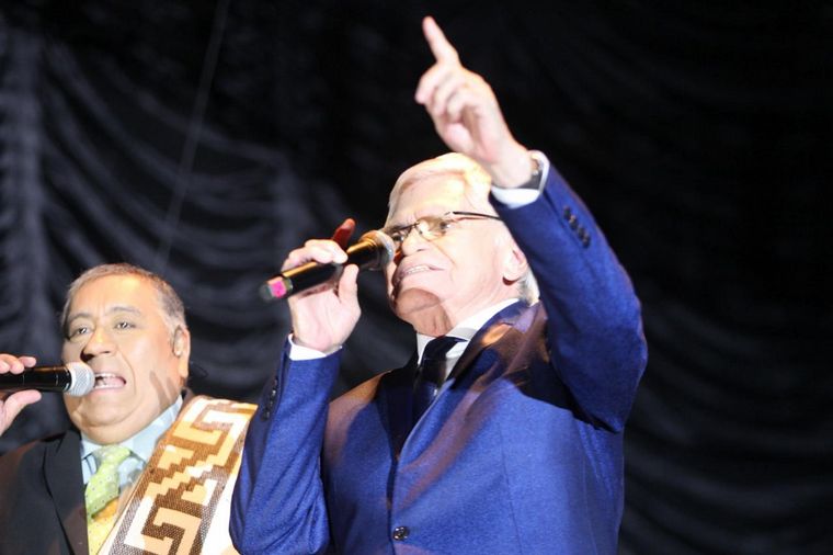 Rony Vargas, en la apertura de la quinta luna coscoína.