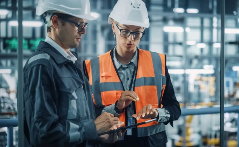 Las mujeres profesionales ganan hasta un 27% menos que los hombres (Foto: 0221).