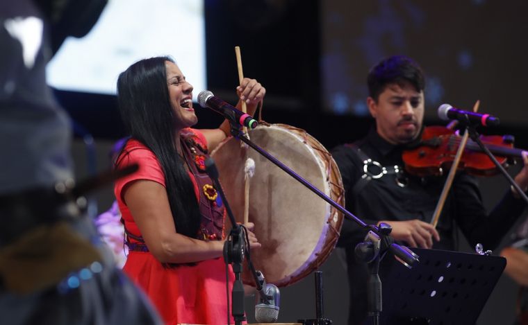 La Bruja Salguero, en la sexta noche de Cosquín.