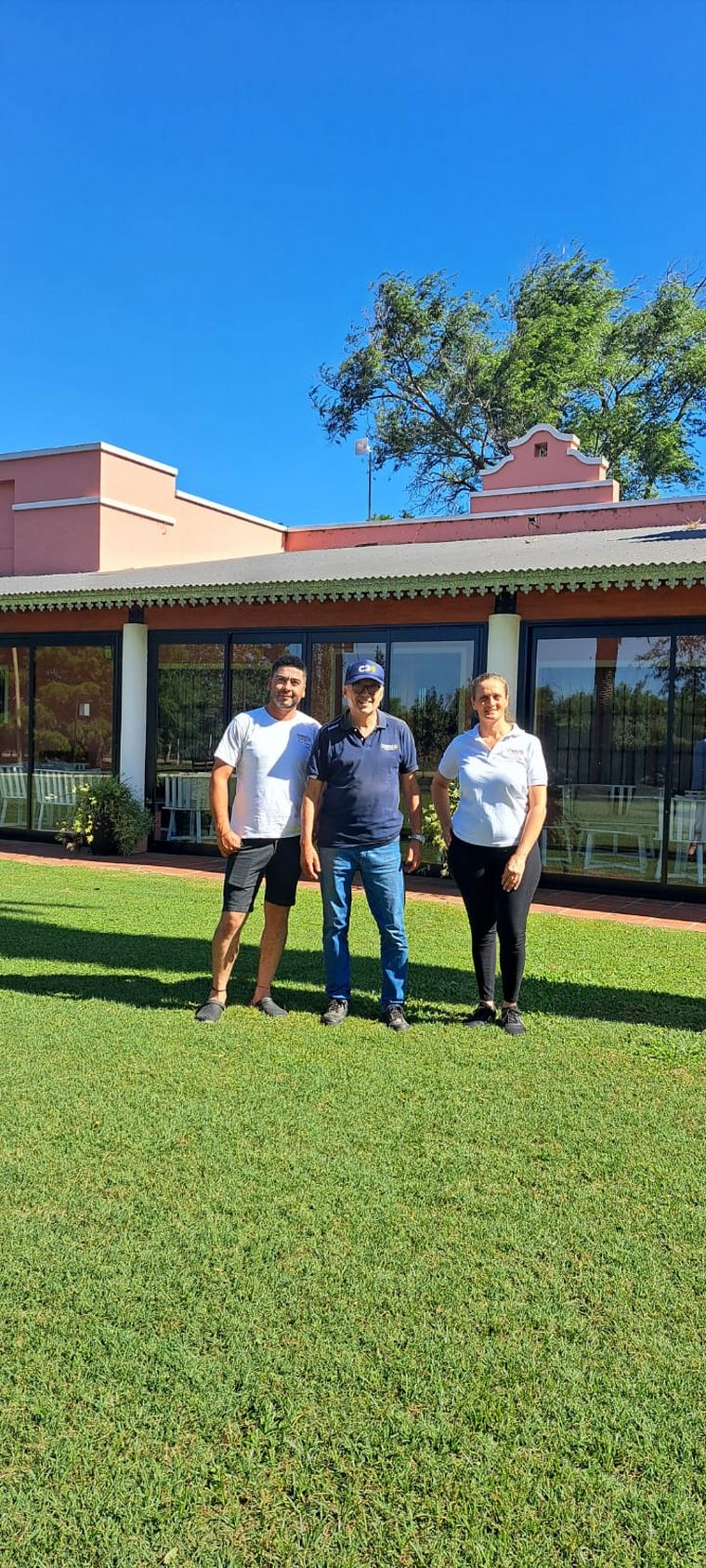 Don Elder invita a un reparador descanso en Sunchales.