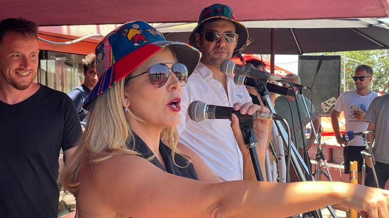 Viva la Radio, desde Cosquín.