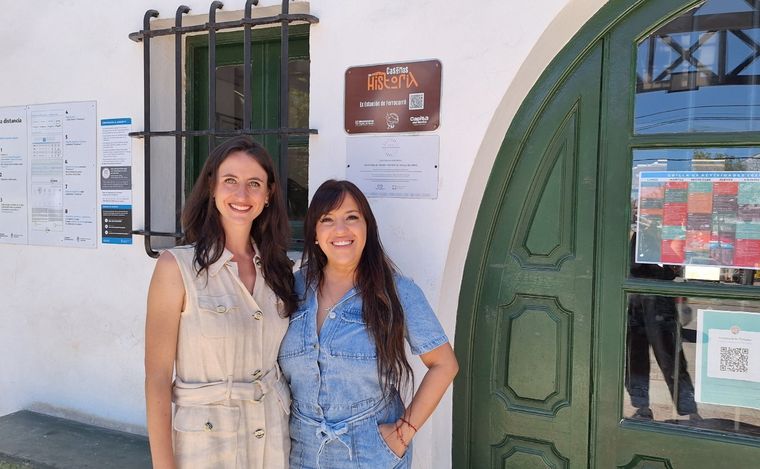 Alina Szczupak, secretaria de Turismo de la ciudad, junto con Euge Iermoli.