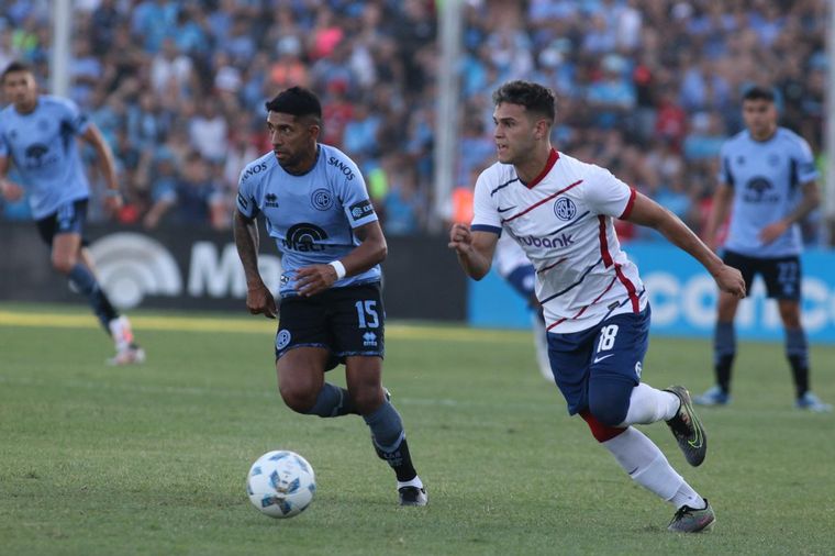 FOTO: Belgrano-San Lorenzo, un duelo intenso.