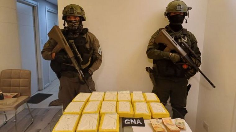 FOTO: Desbaratan banda que llevaba cocaína desde Salta a Córdoba. (Gendarmería)