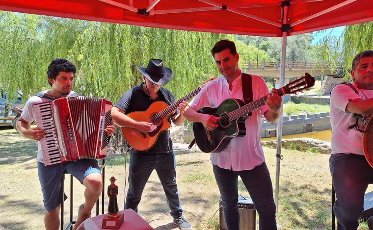 Salsacate invita a degustar sus características delicias regionales.