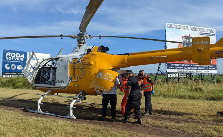 Impactante siniestro en autopista Rosario-Córdoba: dos heridos de gravedad. 
