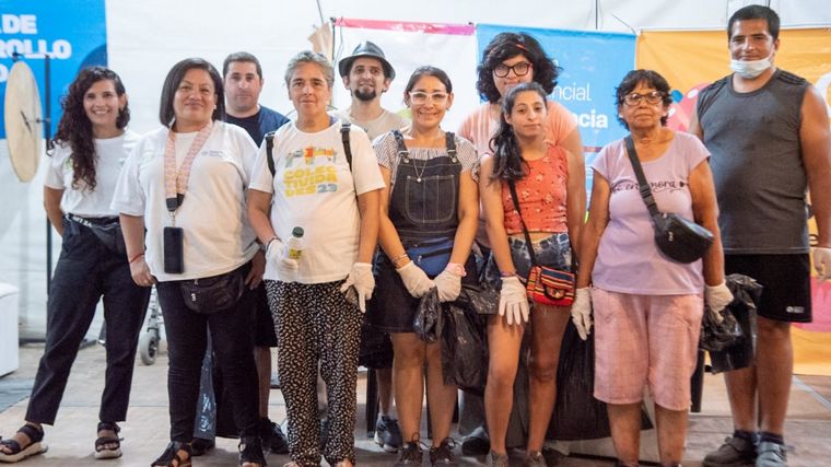 Fiesta de las Colectividades, una oportunidad laboral para muchos jóvenes