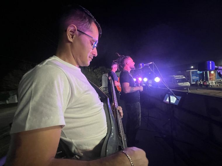 Una nueva noche de Colectividades.