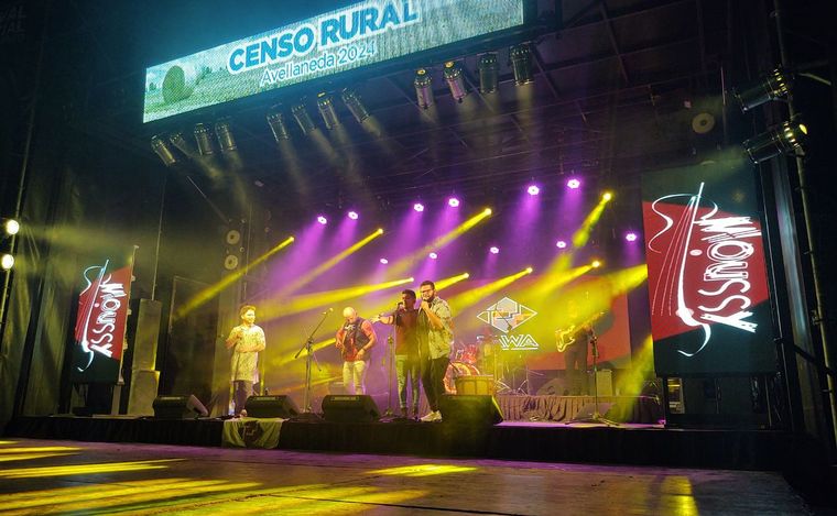 FOTO: Primera noche a pleno en el Festival Provincial de Nuestro Canto en Moussy .