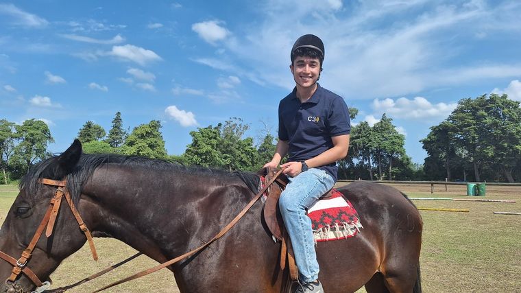 Centro de equinoterapia y monta de Río Cuarto, para disfrutar en Familia