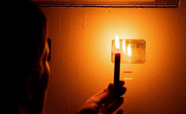 Cortes de luz en días de altísimas temperaturas.