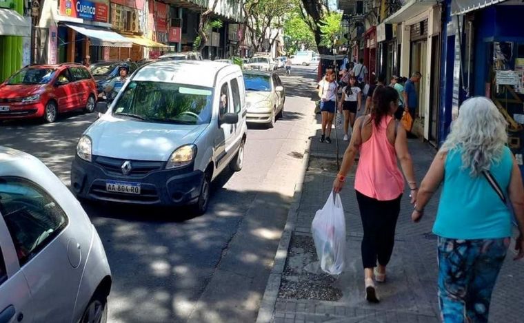 Calle San Luis, uno de los principales centros comerciales de la ciudad.