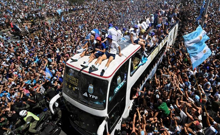 Muchachos: la película de la gente, es uno de los estrenos que llegan.