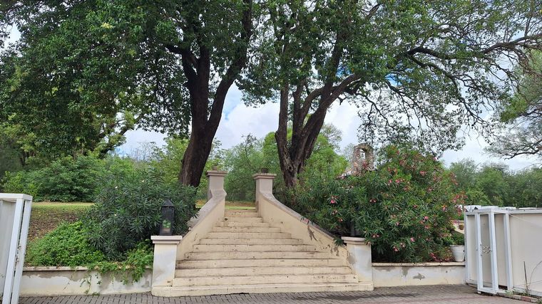 Estancia La Hungría, un lugar para alojarse del siglo XIX en Calamuchita