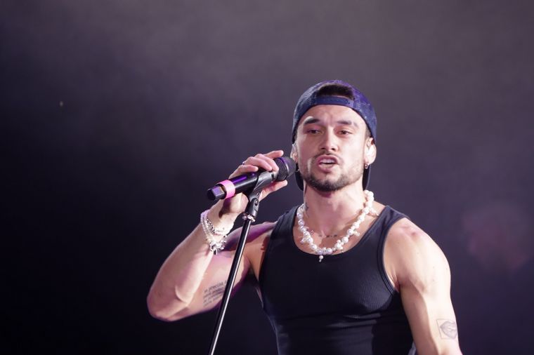 MYA en la primera noche del Festival Internacional de Peñas de Villa María.