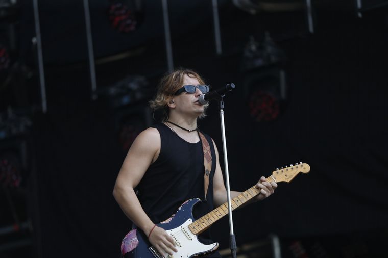 Airbag brilló en el primer día del Cosquín Rock 2024.