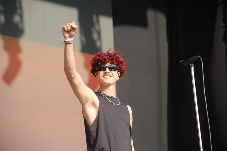 Bandalos Chinos hizo bailar al público.