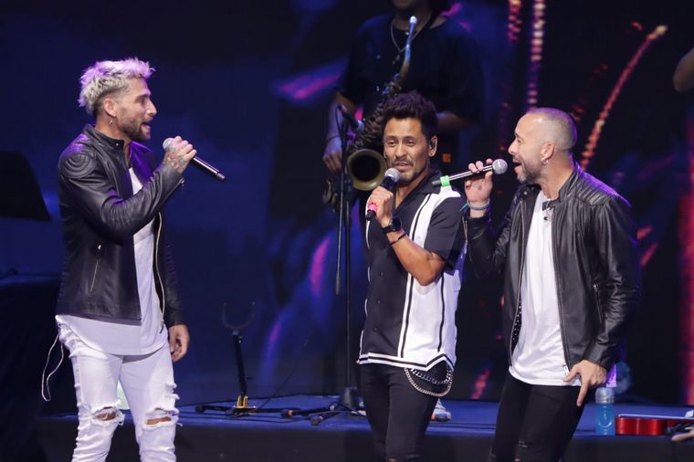 María Becerra y La Konga, figuras de la noche de sábado en Villa María.