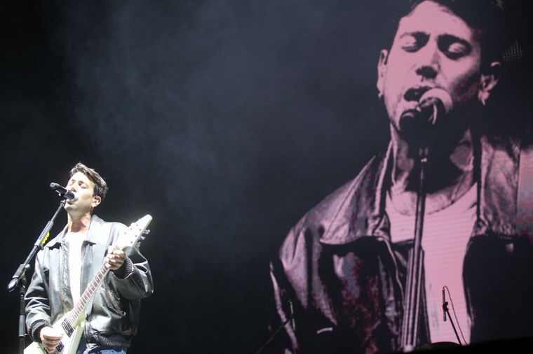 La primera jornada de Cosquín Rock vibró en una amplia variedad de estilos.