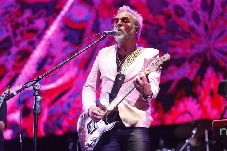 Todo el color de la segunda jornada del Cosquín Rock.