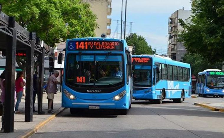 FOTO: El transporte de Rosario, alerta por la quita de subsidios de Nación.
