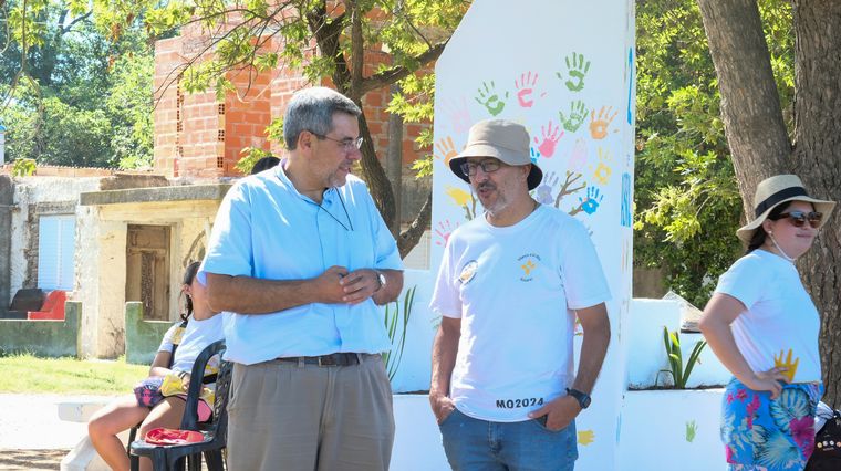 Estudiantes rosarinos y cordobeses unen esfuerzos en acciones solidarias.
