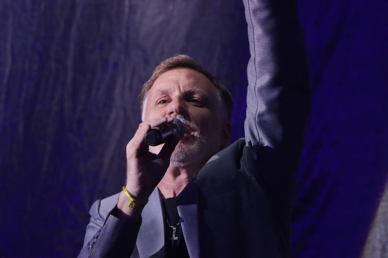 Villa María vivió una noche a puro ritmo y cuarteto en el Festival de Peñas.