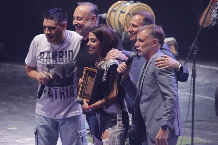 Villa María vivió una noche a puro ritmo y cuarteto en el Festival de Peñas.