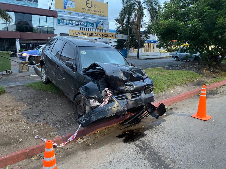 Un impactante choque tras una persecución se produjo en Alta Córdoba.