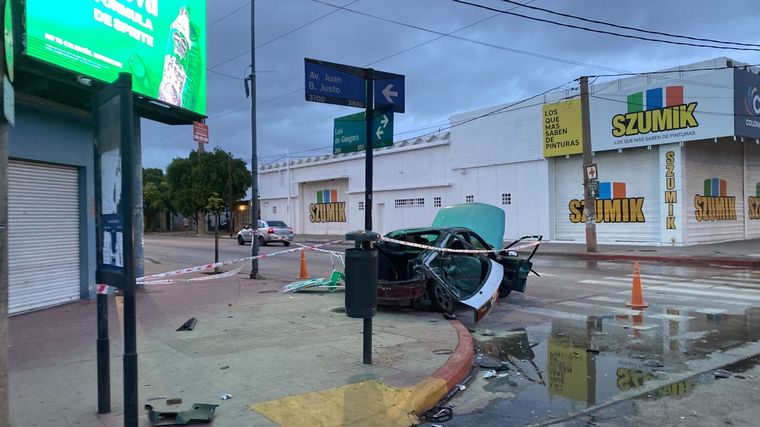 Un impactante choque tras una persecución se produjo en Alta Córdoba.